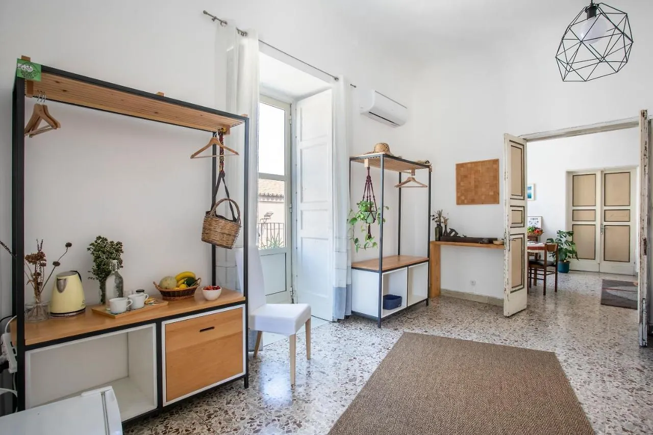 Homestay Casa Maravi Apartment Catania