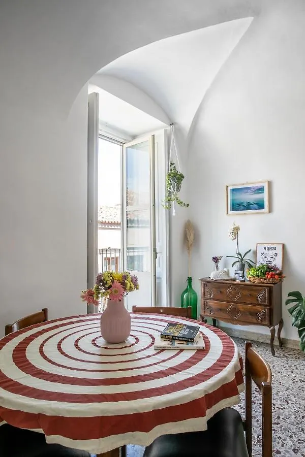 Appartamento Casa Maravì Catania Italia