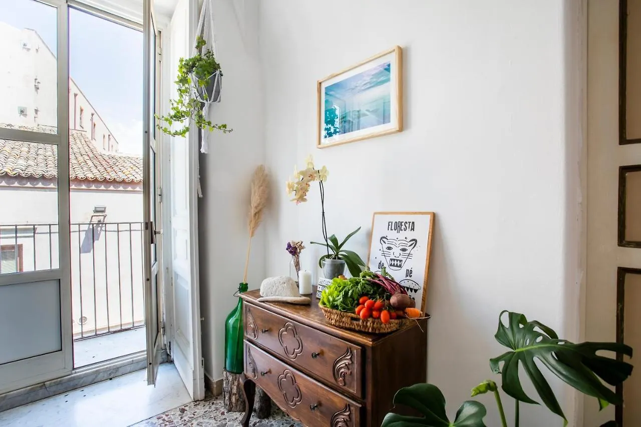 Homestay Casa Maravi Apartment Catania