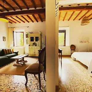Dimora Del Poggio - Charming Historic Centre - Apartment San Quirico dʼOrcia