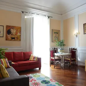 Elegante Centro Storico Apartment CTA